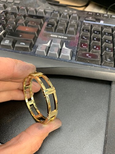 closed Sloan bracelet