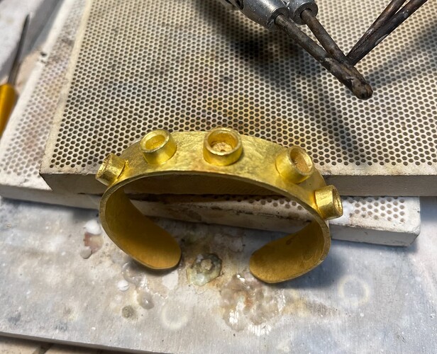 cuff1